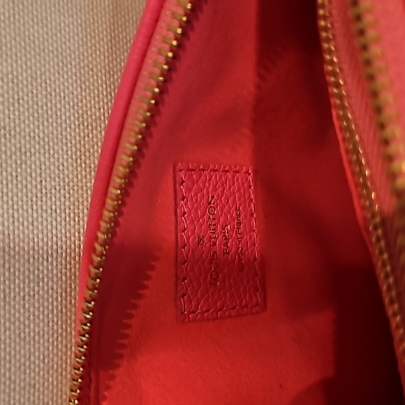 New W/O Tag Louis Vuitton Coussin BB - Picture 13 of 13